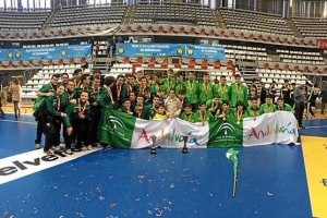 Nuestro balonmano sigue sumando.