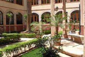 El de San Nicolás es el único balneario que hay en laprovincia.