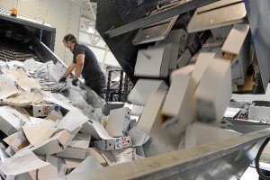 Destrucción y reciclaje de los documentos judiciales seleccionados