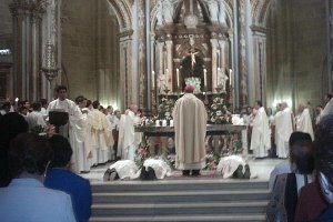 Imagen de una ordenación anterior celebrada en Almería.