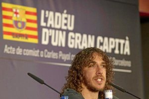Puyol también abandona el Barça en un día de tormenta.