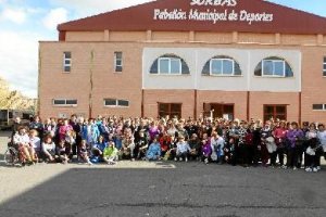Participantes en la actividad y personalidades.