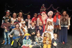 Celebración de la fiesta navideña rusa.