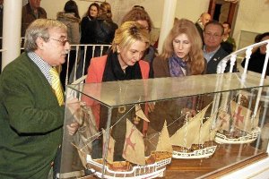 Silverio Salvador, con Eloísa Cabrera y María Dolores Ortega.