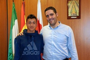 Javier Barranco con el concejal de Deportes, Juanjo Alonso.