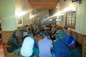 Reunión de Ganemos Berja en el Pub Bizarre.