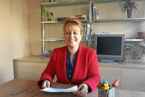 Adela segura, diputada autonómica socialista.