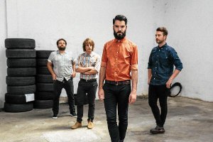 Supersubmarina quieren volver a meterse al público almeriense en el bolsillo.