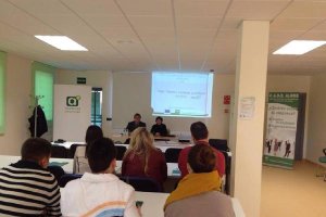 Asistentes durante la inauguración de la jornada