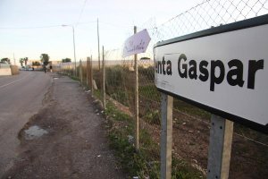 Tramo sin acerado hacia Venta Gaspar