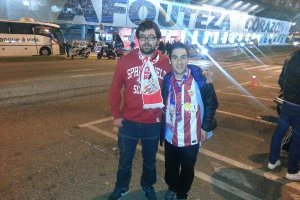 Gumersindo y Francisco, en Balaídos para animar al Almería.