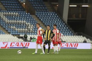 El capitán Corona, antes de sacar una falta.