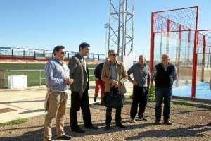 Juanjo Alonso con parte de la junta directiva de La Cañada.