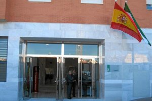 El Registro Civil de Roquetas de Mar se encuentra “colapsado” según el STAJ, algo que niega la Junta