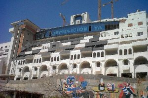 Las obras del hotel llevan paralizadas desde 2006.