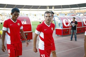 Teerasil y Mané han entrado en la convocatoria.