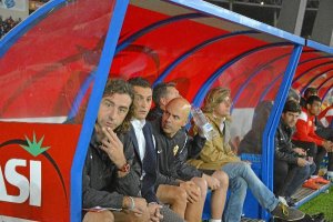 El cuerpo técnico del Almería se toma un respiro gracias a los resultados.