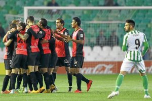 Celebración del Almería en el Villamarín.