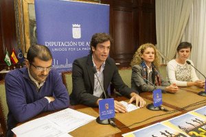 Director área deportes de Diputación, alcaldesa de Pechina, y otras personalidades.