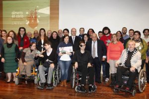 Premiados con los galardones a los mejores cortometrajes sobre discapacidad.