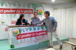 Rueda de prensa en IU esta mañana.