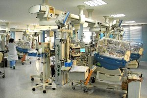 Sala de Neonatología en Torrecárdenas.