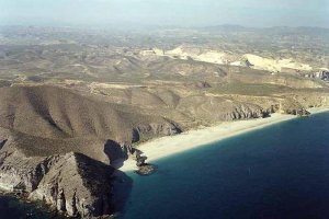 Playa de Los Muertos, Carboneras.