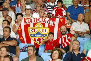 Los seguidores del Almería estarán en el Nuevo Los Cármenes.
