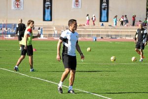 Francisco no pudo contar con el capitán.