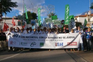Una de las manifestaciones denunciando la situación del Hospital de Huércal Overa