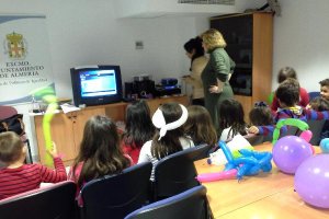 Escuela de Navidad en el Centro de la Mujer de la calle Alcalde Muñoz.