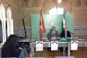 Alfredo Valdivia y Tesifón Parrón informan sobre las charlas de salud con motivo del Milenio del Rei