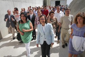 El 4 de agosto de 20011 la ministra Rosa Aguilar inauguró la desaladora