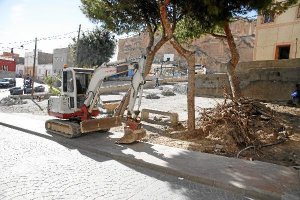 Arranque de las obras en Pescadería en la Plaza del Anzuelo