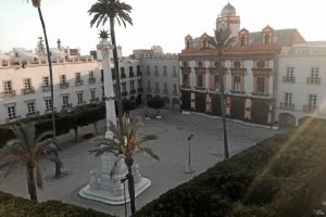 Imagen de la Plaza Vieja de la capital