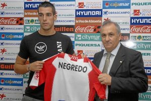 Negredo está considerado como uno de los fichajes estrella de Alfonso García.
