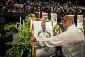 Detienen a un hombre por la muerte del portero sudafricano.