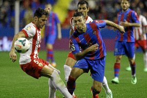 Una imagen del partido de la pasada Liga.