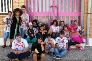 Algunos de los alumnos que han participado en la coreografía.