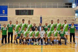 Foto de familia de un Unicaja que lidera la Superliga.