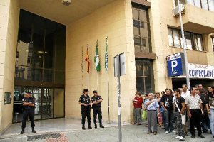 Policía interviene el 20 de octubre de 2009 en el Ayuntamiento.
