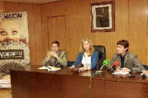 Presentación de Mare Musicum en el Ayuntamiento de Roquetas. 