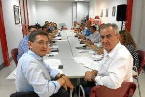 Primera cumbre del PSOE de Almería y Murcia sobre el AVE.
