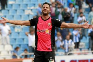 Édgar, genio y figura en el Almería.