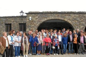Participantes en el taller con los delegados en la Escuela de Naturaleza.