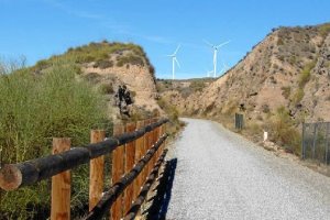 LA Vía Verde a su paso por el municipio de Serón.
