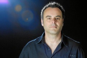 Pedro Javier Ruiz Zamora, traductor de ‘El armario de acero’, está vinculado a Carboneras.