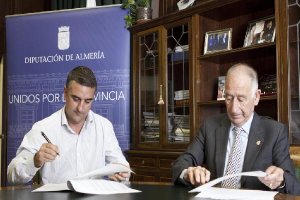 Firma del contrato para la ejecución de los trabajos