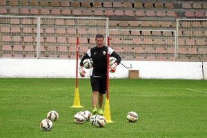 Ángel Férez irá a la grada ante Elche y Villarreal.