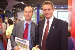 Alfonso zamora,  gerente de Ecohal y el presidente Juan Enrique Vargas. 